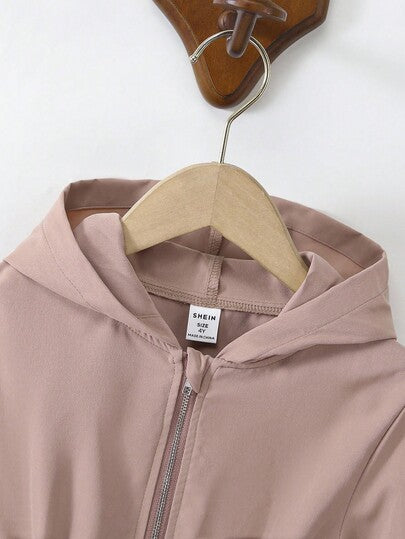 SHEIN Elladie kids 1 قطعة جاكيت كاجوال ذات لون أحادي مع تصميم الخصر مناسبة للفتاة الصغيرة، مناسبة للارتداء في فصلي الخريف والشتاء، مناسبة للمدرسة والأنشطة الخارجية والتجمعات العائلية، توفر الدفء والراحة