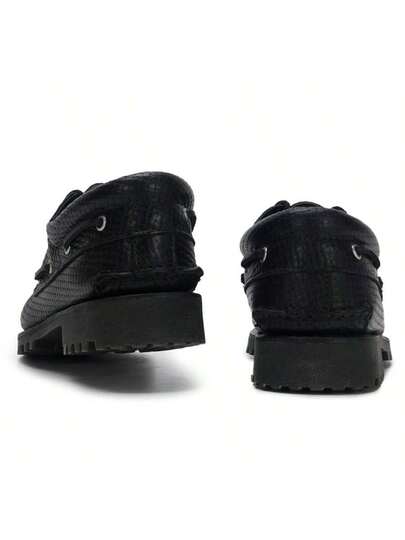 Timberland بوت جلدية رياضية منخفضة الكاحل للرجال، مريحة وعملية للاستخدام اليومي A2PDQA3L