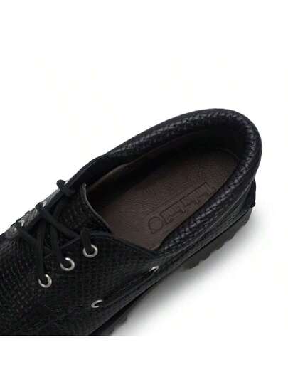 Timberland بوت جلدية رياضية منخفضة الكاحل للرجال، مريحة وعملية للاستخدام اليومي A2PDQA3L