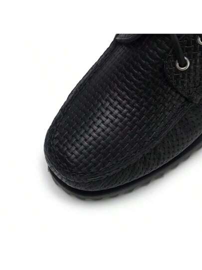 Timberland بوت جلدية رياضية منخفضة الكاحل للرجال، مريحة وعملية للاستخدام اليومي A2PDQA3L