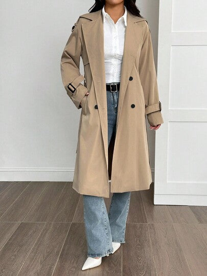 SHEIN PETITE معطف كاجوال نسائي بتصميم مهترئ وزخرفة كلاسيكية بلون الخاكي