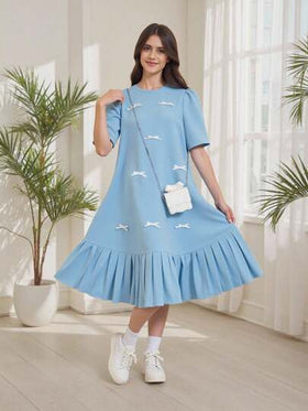 SHEIN فستان شباب بأكمام متضخمة واسعة مع قبعة وعقدة زخرفية، مناسب للسفر والحفلات في فصل الربيع والصيف
