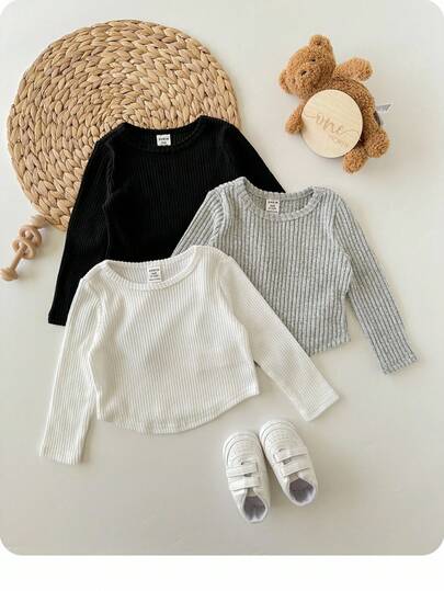 SHEIN LMoss Kids اشتر اثنين واحصل على واحد مجانًا، بدلة طفلة رضيعة كاجوال، بسيطة وجميلة، مع مواد مضادة للخلع، ملابس علوية T-شيرت متعدد الحزم بياقة مستديرة وهيم غير متماثل، مناسب لحفلات عيد الميلاد، حفلات المساء، العروض، حفلات الزفاف، المعمودية، حفلات الاف