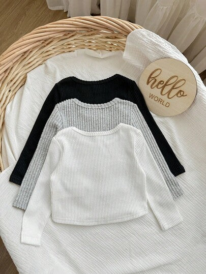 SHEIN LMoss Kids اشتر اثنين واحصل على واحد مجانًا، بدلة طفلة رضيعة كاجوال، بسيطة وجميلة، مع مواد مضادة للخلع، ملابس علوية T-شيرت متعدد الحزم بياقة مستديرة وهيم غير متماثل، مناسب لحفلات عيد الميلاد، حفلات المساء، العروض، حفلات الزفاف، المعمودية، حفلات الاف