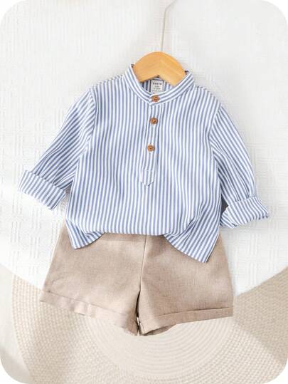 SHEIN 2 مجموعة فانلة مخططة طويلة الأكمام وشورت للأطفال الصبيان الكاجوال، ملابس جميلة مناسبة للربيع/الصيف، حفلة عيد الميلاد، المناسبات المسائية، الزفاف، استحمام الطفل، احتفالات عيد الميلاد الأول