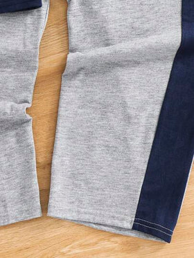 SHEIN مجموعة بيجاما مكونة من قميص بأكمام طويلة بياقة مستديرة وجيب وبنطال بلون متباين لصبي مراهق، قطعتان
