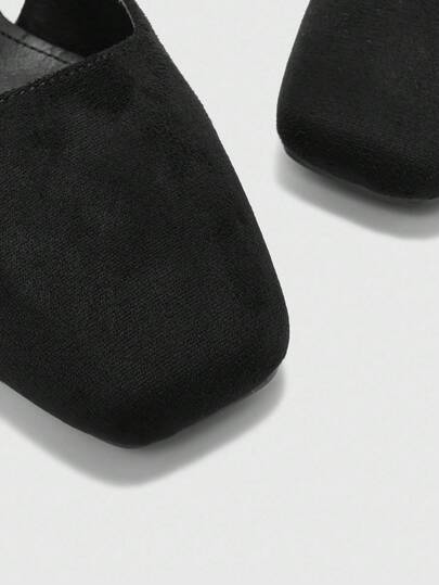 CUCCOO BIZCHIC شبشب نسائي كلاسيكي منخفض الكعب، أسود