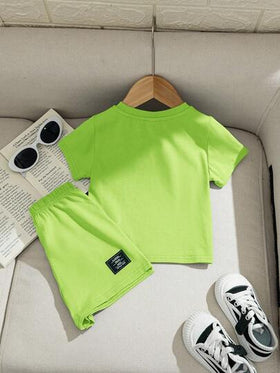 SHEIN طقم تي شيرت بأكمام قصيرة وسروال بناتي بطبعة حرف وشورت كاجوال مزين بالمربعات 2 قطعة للأطفال الصغار