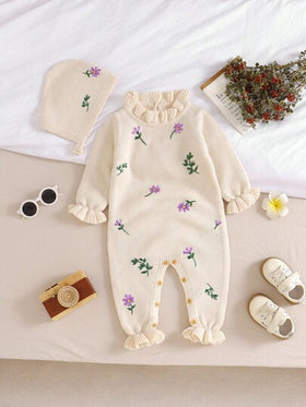 SHEIN Vintaside Kids مجموعة طفل بيج 2 قطعة: رومبير رومبر مطرزة بالزهور + قبعة، أنيقة وجذابة
