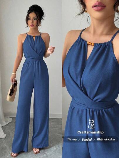 SHEIN PETITE جمبسوت قصيرة نسائية كاجوال من قماش كريب بتصميم عنق حلقة مزين بالخرز وربطة خصر بأزرار، مناسبة للربيع والصيف
