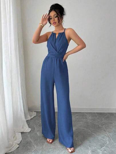 SHEIN PETITE جمبسوت قصيرة نسائية كاجوال من قماش كريب بتصميم عنق حلقة مزين بالخرز وربطة خصر بأزرار، مناسبة للربيع والصيف