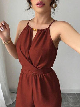 Selianne جمبسوت قصيرة كاجوال للنساء من قماش كريب بتصميم عنق حلقة مزين بالخرز وربطة خصر بأزرار، مناسبة للربيع والصيف