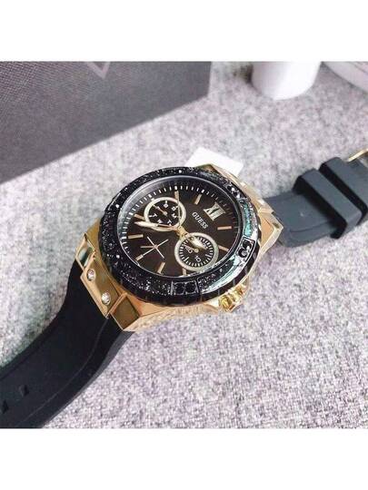 Guess ساعة نسائية كوارتز من غيس لايملايت W1053L1، قطر 39 مم، قرص أزرق، حالة ذهبية وردية، سوار سيليكون أزرق، شاشة التاريخ واليوم (24 ساعة)، مقاومة للماء 30 متر، موضة كاجوال W1053L2 W1053L3 W1053L5 W1053L6 W1053L7 W0775L5 GW0431L1