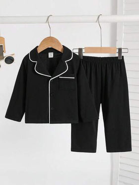 SHEIN مجموعة بيجامة للأطفال الصبيان 2 قطعة، بنطلون وبلوزة كم طويل أسود بياقة كاجوال