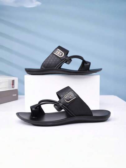 صنادل رجالية صيفية جديدة خفيفة الوزن قابلة للتنفس مع نعل EVA مانع للانزلاق، صنادل شاطئ كاجوال عصرية بحزام