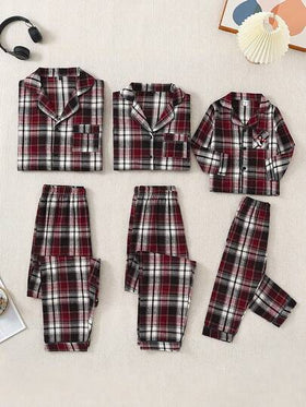 SHEIN بدلة بيجاما كاجوال قطعتين من ملابس علوية كم طويل وبنطال ذات طراز كلاسيكي أحمر وأبيض مربعات، ملابس خريف وشتاء