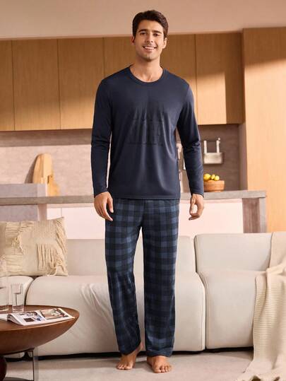 Manfinity Underwear&Sleepwear Basics ملابس علوية رجالية بياقة مستديرة وأكمام طويلة للارتداء المنزلي اليومي، ملابس نوم للخريف والشتاء