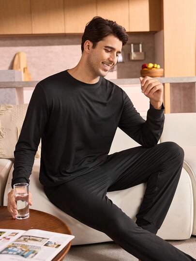 Manfinity Underwear&Sleepwear Basics بيجامة رجالية مكونة من ملابس علوية بياقة طاقم وبنطلون ذات لون واحد، أكمام طويلة، ملابس منزلية للخريف والشتاء