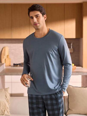 Manfinity Underwear&Sleepwear Basics طقم ملابس علوية وبنطلون رياضي كاجوال للرجال، ملابس شتوية للرجال طقم بيجامة للنوم، عيد الميلاد