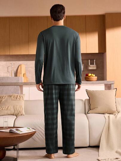 Manfinity Underwear&Sleepwear Basics بيجامة رجالية من قطعتين، ملابس علوية أكمام طويلة أحادي اللون وبنطلون مربعات، ملابس منزلية مريحة للخريف والشتاء، ملابس نوم رجالية