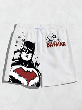 Batman X Manfinity Surfspeed شورت كاجوال للرجال بخصر رباط مزين برسومات أرقام وحروف، صيفي