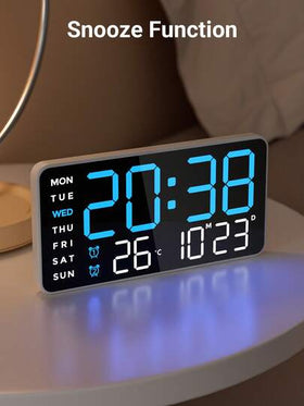 Teckwe ساعة حائط رقمية كبيرة مع عرض درجة الحرارة والتقويم والإنذار وإضاءة ليلية، شاشة LED كبيرة، ألوان RGB، ساعة للحائط وديكور الغرفة والمنزل والهدايا
