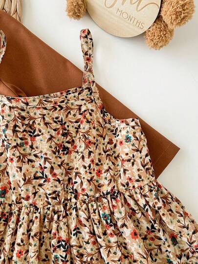 SHEIN طقم فستان كاميسول كاجوال مزخرف بزهور صغيرة وجاكيت بني للبنات الصغيرات