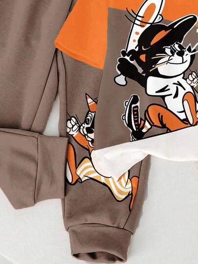 SHEIN طقم تي شيرت بأكمام قصيرة وبنطلون للأولاد الرضع، بطبعات حيوانات كرتونية ملونة وتصميم ملابس رياضية عصرية
