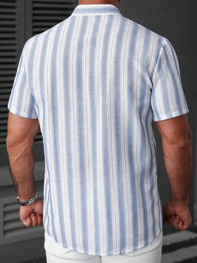 Manfinity CasualCool قميص كاجوال بأكمام قصيرة مخطط فضفاض مع أزرار