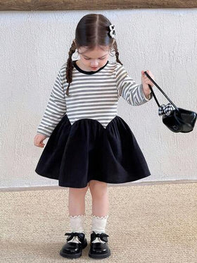 SHEIN فستان بناتي مخطط بأكمام طويلة للأطفال من عمر 0-3 سنوات، بتصميم رقعي مع كشكشة سوداء في الذيل، فستان عصري للخريف