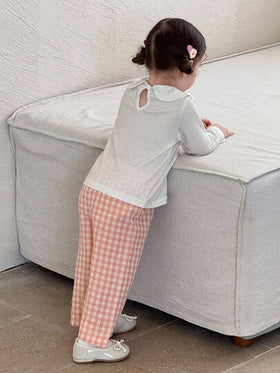 SHEIN طقم ملابس للأطفال الرضع والصغار من عمر 0-3 سنوات، يتكون من ملابس علوية كم طويل مطبوعة بالدب والفيونكة + بنطلون برتقالي مربعات فضفاض، 2 قطعة، خريفي