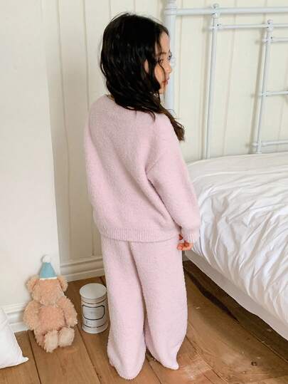 Dazy Kids طقم بيجامة بسروال ولباس علوي بأكمام طويلة مع طباعة كرتونية جميلة للفتيات الصغيرات، دافئ للخريف/الشتاء