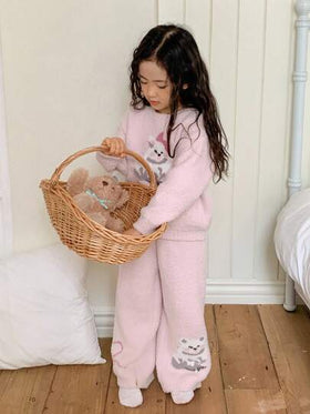 Dazy Kids طقم بيجامة بسروال ولباس علوي بأكمام طويلة مع طباعة كرتونية جميلة للفتيات الصغيرات، دافئ للخريف/الشتاء