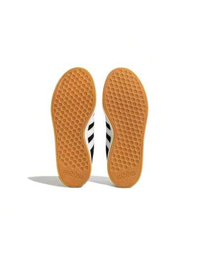 Adidas حذاء رياضي أديداس جراند كورت بيس 00s مريح ذو نعل رفيع ومتين، مناسب للجنسين، باللونين الأسود والأبيض