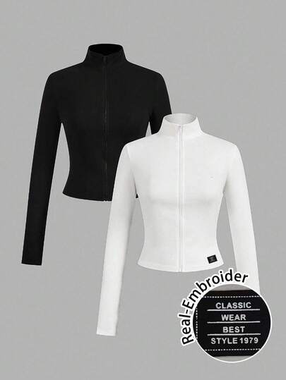 SHEIN EZwear قطعتان من ملابس اليوغا والياقة البدنية المرنة المصممة بشكل مثالي باللونين الأبيض والأسود، تي شيرت بأكمام طويلة مزين بطباعة حرفية أنيقة مناسبة للخريف والشتاء