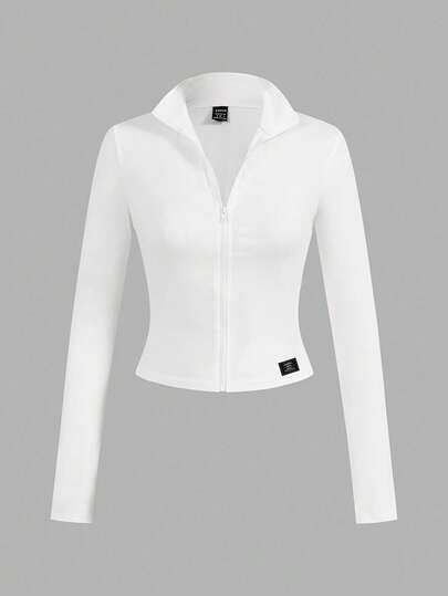 SHEIN EZwear قطعتان من ملابس اليوغا والياقة البدنية المرنة المصممة بشكل مثالي باللونين الأبيض والأسود، تي شيرت بأكمام طويلة مزين بطباعة حرفية أنيقة مناسبة للخريف والشتاء