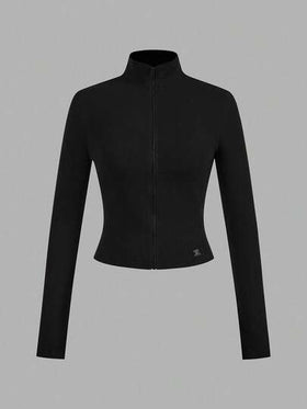 SHEIN EZwear قطعتان من ملابس اليوغا والياقة البدنية المرنة المصممة بشكل مثالي باللونين الأبيض والأسود، تي شيرت بأكمام طويلة مزين بطباعة حرفية أنيقة مناسبة للخريف والشتاء