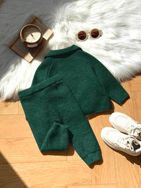 SHEIN مجموعة كنزة صوفية وبنطلون بأكمام طويلة ذات لون أحادي للأطفال الصغار، مناسبة للخريف والشتاء، قطعتان