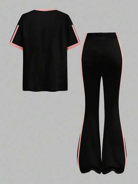 SHEIN Leap Crew مجموعة رياضية عتيقة، زخرفة فيونكة صغيرة، بلوزة قصيرة الأكمام بياقة طاقم فضفاضة ذات خطوط سوداء وبيضاء كريمية، وبنطلون واسع ذو قصة جرس، مناسبة للصيف، مجموعة قطعتين للفتيات المراهقات بطراز بسيط