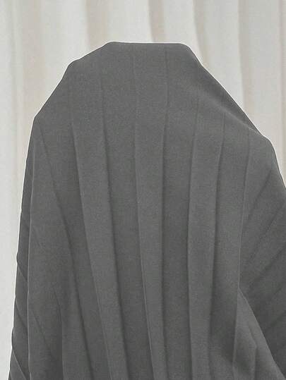 SHEIN Tall تنورة نسائية فضفاضة مطوية أنيقة وكاجوال للعطلات، باللون الأسود، مقاس كبير الحجم