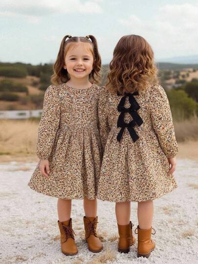 Emery Rose Kids Emery Rose Kids فستان شيفون كاجوال مزخرف بنقشة زهور صغيرة للفتيات الصغيرات