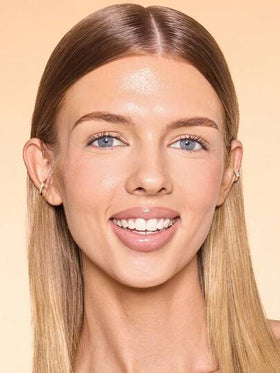 SHEGLAM Dew & Done ملون خفيف للبشرة مع Spf20-Porcelain علامة تجارية جمال مكياج ميكب مستحضرات تجميل للنساء الفتيات مثالي لفصل الشتاء الربيع مثالي ل- Y2K أزياء أنيقة رمضان هدية حفلة جاهز أفضل لون