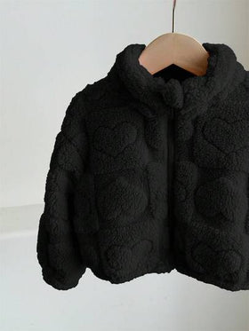 SHEIN LMoss Kids معطف فتاة طفل لطيف وكاجوال من الفرو مع طبعة قلب، مثالي للخريف والشتاء