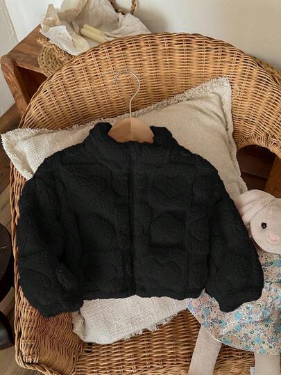 SHEIN LMoss Kids معطف فتاة طفل لطيف وكاجوال من الفرو مع طبعة قلب، مثالي للخريف والشتاء
