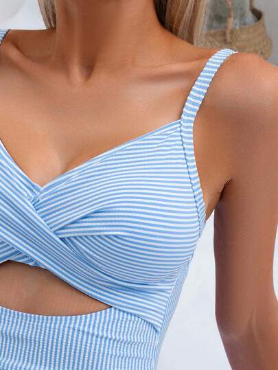 Swim Basics بدلة سباحة قطعة واحدة بتصميم مثير للنساء ، مخطط ، ظهر مفتوح ، أمام مجوف ، ربط أمامي ، صيفية