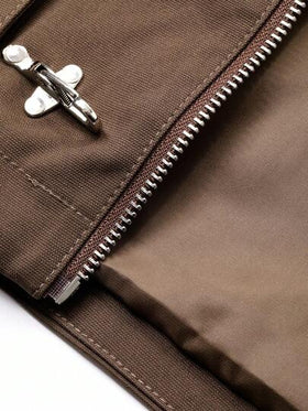 DAZY معطف وسترة رجالية من الجلد البني مع إبزيم معدني على الياقة وتصميم رقعة