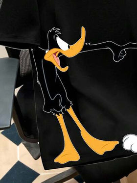 Looney Tunes X Manfinity Manfinity Joysei تي شيرت كاجوال للرجال بياقة مستديرة وأكمام قصيرة، بطبعات كرتونية، صيفي