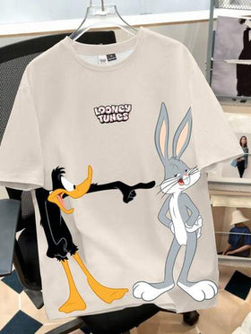 Looney Tunes X Manfinity Manfinity Joysei تي شيرت كاجوال للرجال بياقة مستديرة وأكمام قصيرة، بطبعات كرتونية، صيفي
