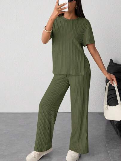 SHEIN طقم قطعتين كاجوال للفتيات المراهقات، ملابس علوية كنزة قصير الأكمام وبنطلون واسع الساق، مريح للارتداء اليومي، طقم بنطلون وأعلى للصيف/الشاطئ، طقم قطعتين كاجوال للنساء، طقم محبوك مضلع