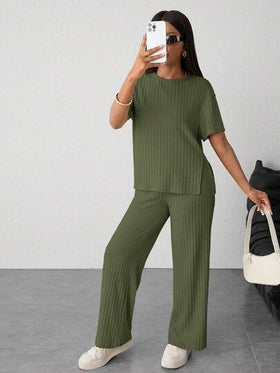SHEIN طقم قطعتين كاجوال للفتيات المراهقات، ملابس علوية كنزة قصير الأكمام وبنطلون واسع الساق، مريح للارتداء اليومي، طقم بنطلون وأعلى للصيف/الشاطئ، طقم قطعتين كاجوال للنساء، طقم محبوك مضلع